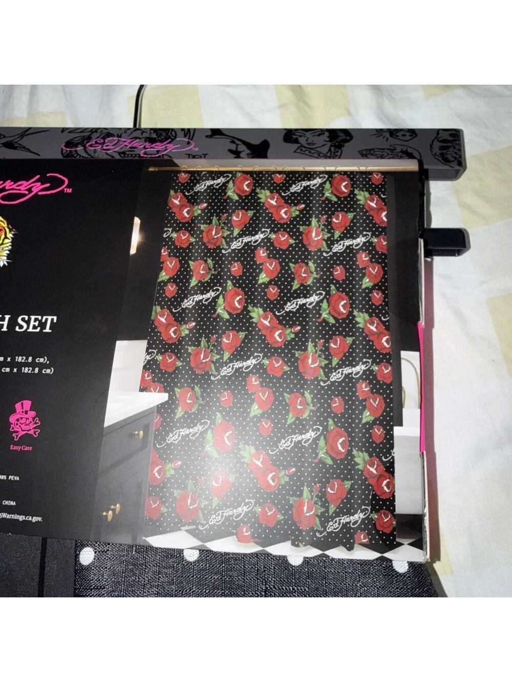 NWT Ed Hardy 14-Piece Shower Curtain Set - Roses & Silver Hooks